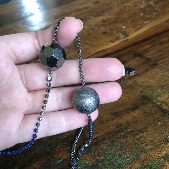 Long Gunmetal and Iridescent Blue Necklace - Picture 3 of 5